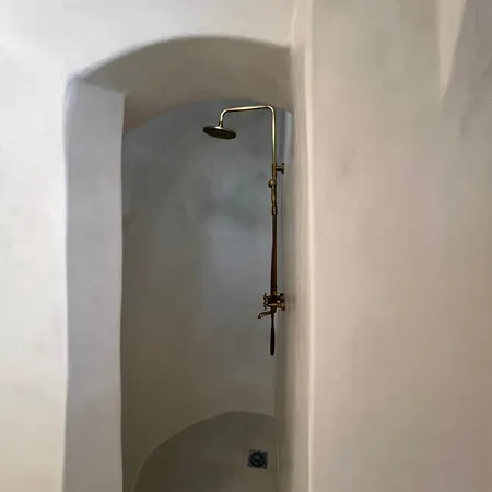 Apartment Cave Noelia Fira (Santorini)